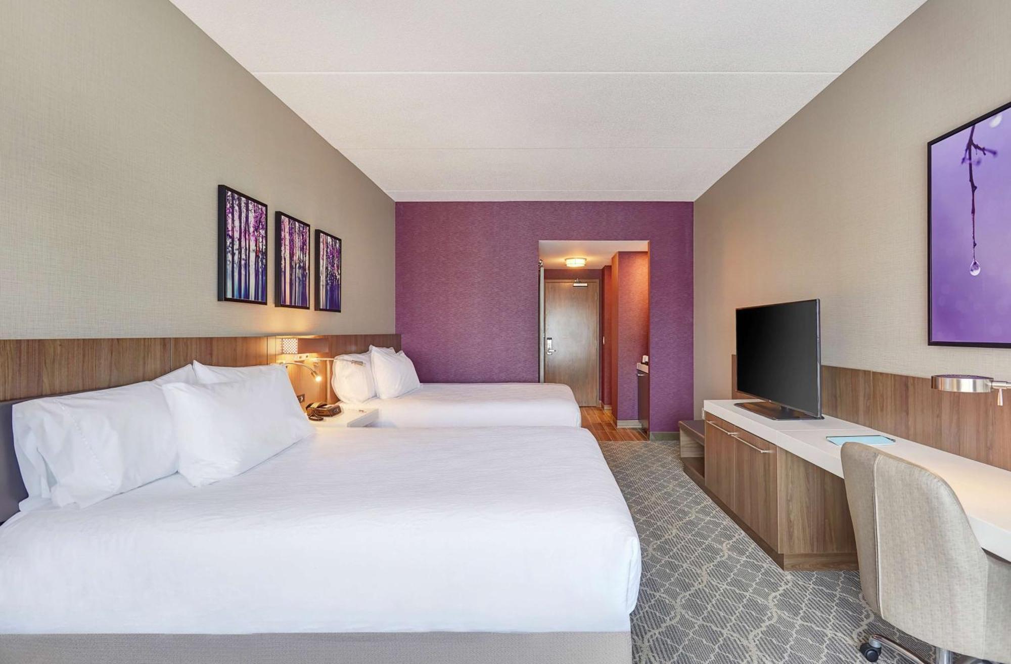 Hilton Garden Inn Toronto/Brampton West, Ontario, Canada מראה חיצוני תמונה